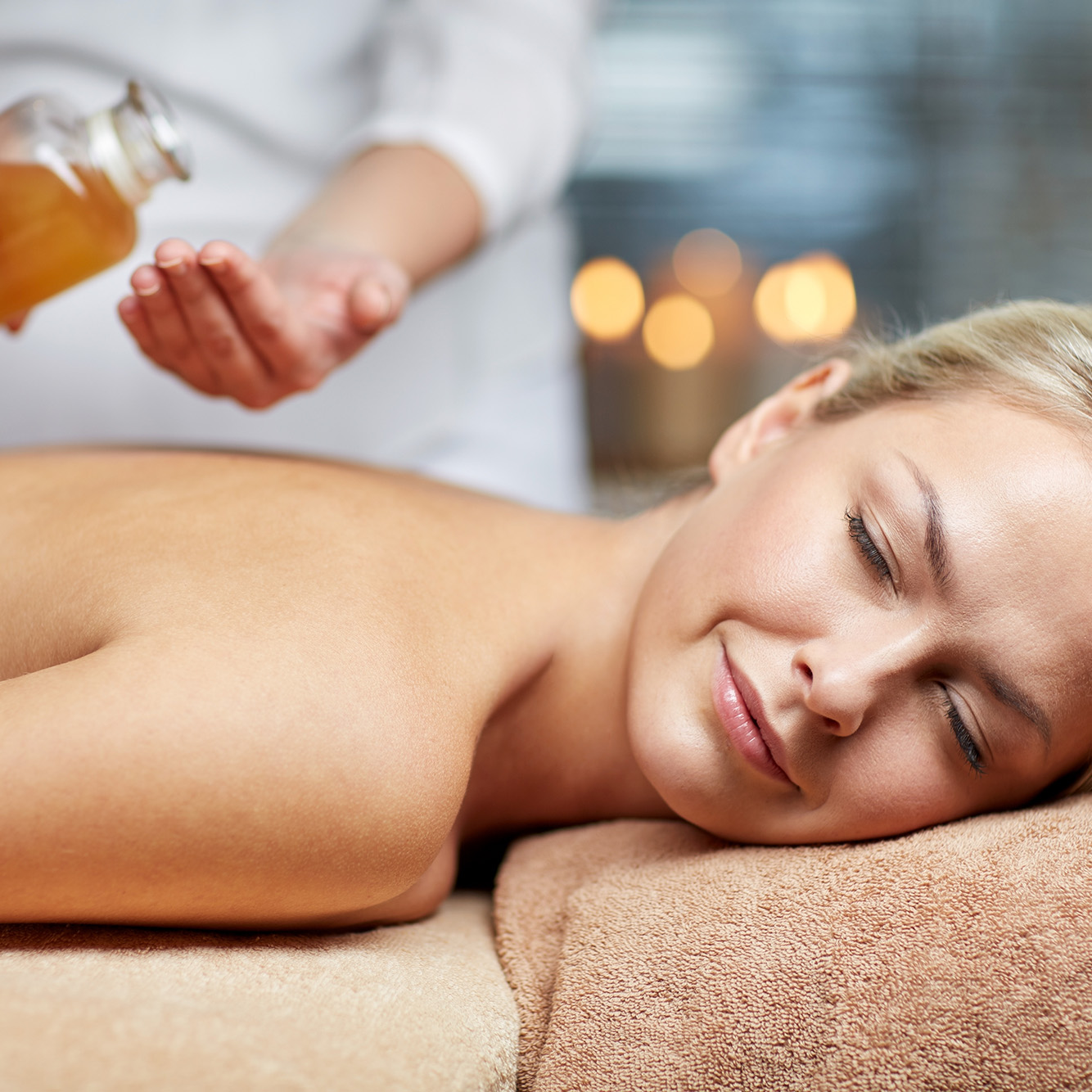 Hidratación corporal con aceites en Ana Hata belleza